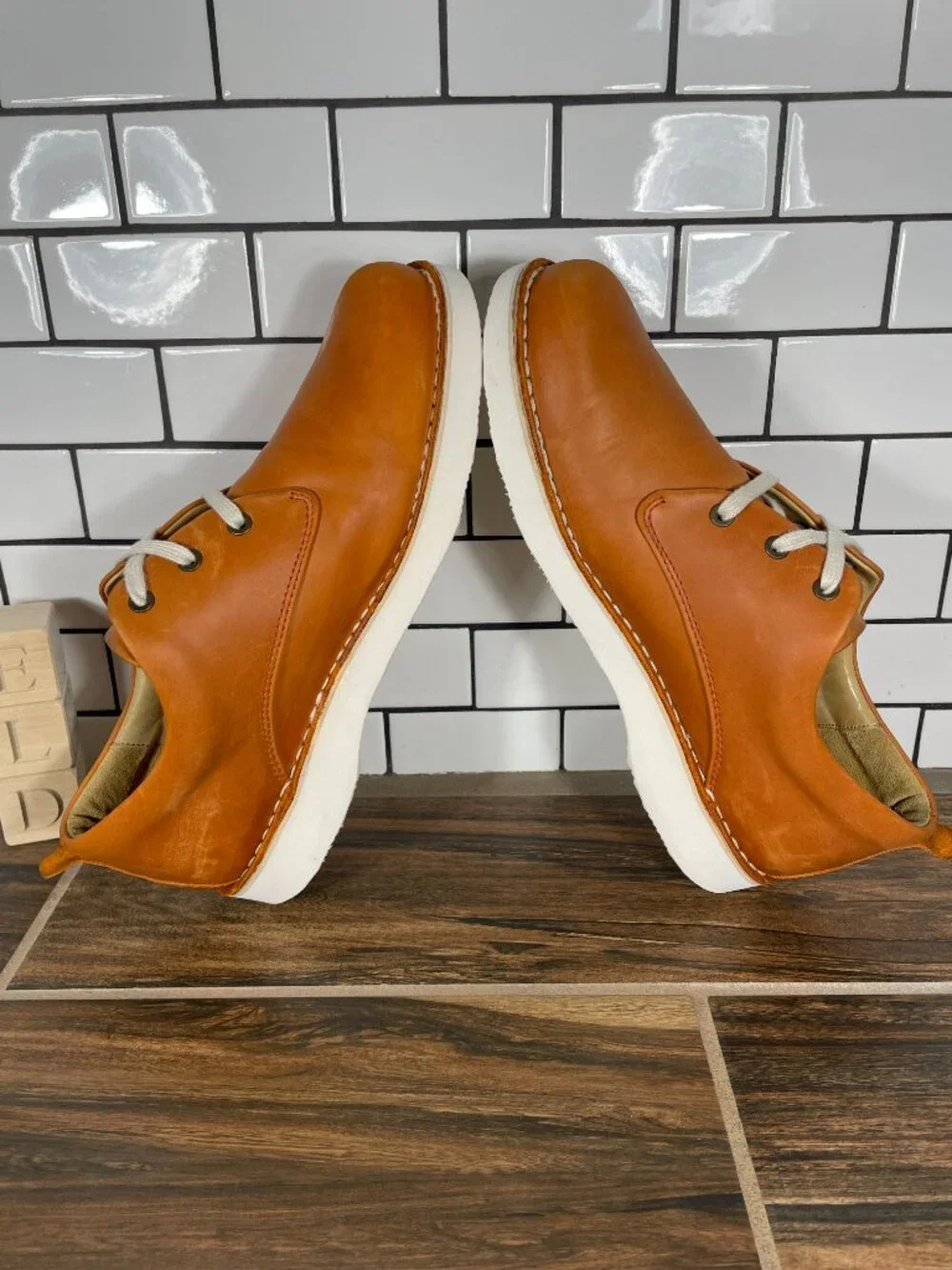 samuel hubbard Free Shoes Mens Size 10.5 Light Brown Leather Vibram Derby Oxford